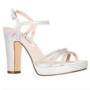 NWT Nina "SHELIA" Silver Glitter Chunky Heel Sandal 11‎ Glamorous  Whimsy Vamp